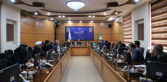 چالش‌ها و موانع کسب و کار در استان یزد؛ نیاز به تغییر رویکرد دانشگاه‌ها