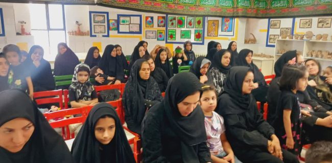 سومین گردهمایی کودکان عاشورایی یادواره کودک شهیده آیما زینلی در یزد+ فیلم و عکس