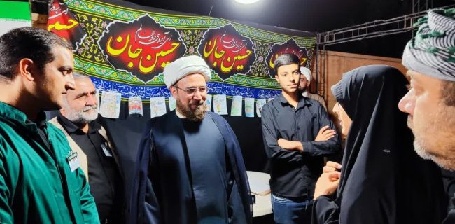 حضور امام جمعه اشکذر و دستیار دانش آموزی معاون استانداری یزد در موکب نذر ظهور