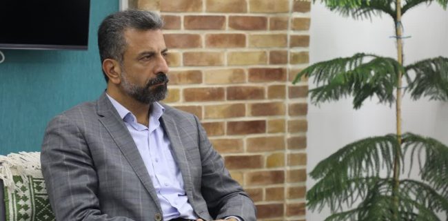 حمایت از اقشار آسیب پذیر اشکذر در دستور کار صندوق بیمه اجتماعی کشاورزان، روستائیان و عشایر حمایت از اقشار آسیب پذیر اشکذر در دستور کار صندوق بیمه اجتماعی کشاورزان، روستائیان و عشایر