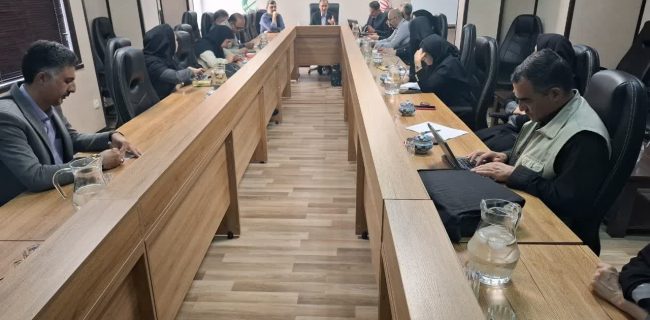 گرما و فعالیت برخی صنایع و معادن، عوامل اصلی تهدید اقلیم استان یزد است گرما و فعالیت برخی صنایع و معادن، عوامل اصلی تهدید اقلیم استان یزد است