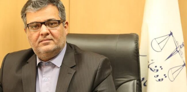 مردم استان یزد تعویض اسناد دفترچه ای را جدی بگیرند مردم استان یزد تعویض اسناد دفترچه ای را جدی بگیرند