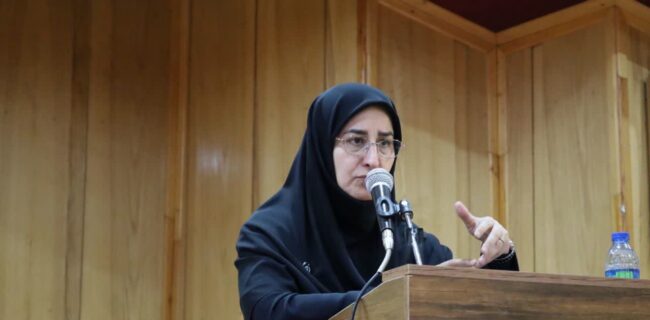 تحول در مدارس دولتی با اجرای برنامههای توانمندسازی معلمان و مدیران تحول در مدارس دولتی با اجرای برنامههای توانمندسازی معلمان و مدیران