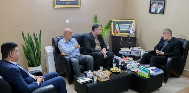 بررسی مسائل و چالش‌های مرکز بهداشتی درمانی فرهنگیان یزد