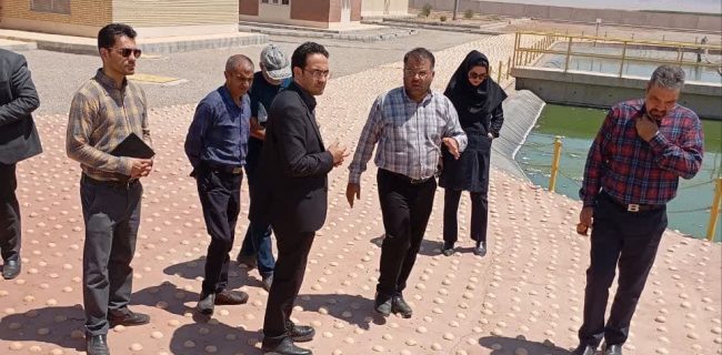 بازدید مشترک دادستانی و اداره محیط زیست میبد از تصفیه‌خانه فاضلاب شهری