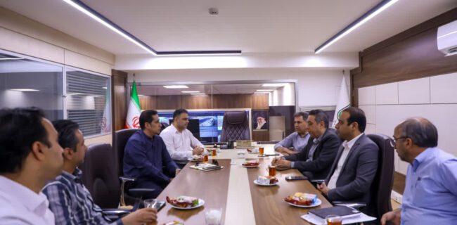 معاون فنی و راههای روستایی استان فارس از اداره کل راهداری و حملونقل جادهای استان یزد بازدید کرد معاون فنی و راههای روستایی استان فارس از اداره کل راهداری و حملونقل جادهای استان یزد بازدید کرد