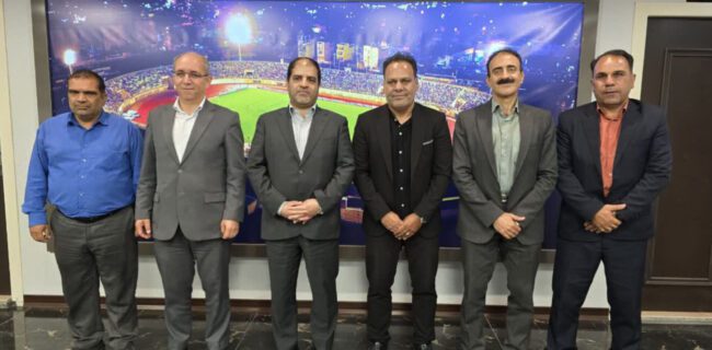 پیــگـیــر صـدور مجــــوز برای برگزاری مسابقات خانگی تیم چادرملو اردکان در ورزشگاه شهید نصیری یزد هستیم پیــگـیــر صـدور مجــــوز برای برگزاری مسابقات خانگی تیم چادرملو اردکان در ورزشگاه شهید نصیری یزد هستیم