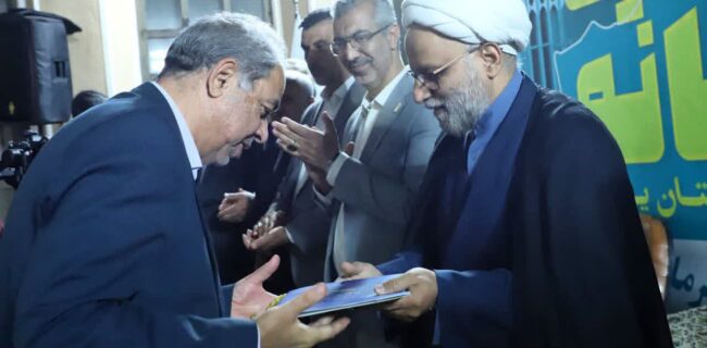 نقد، رکن تحول در قوه قضاییه / رسانهها مأمور به بازنگری عملکرد دستگاه عدالت شدند نقد، رکن تحول در قوه قضاییه / رسانهها مأمور به بازنگری عملکرد دستگاه عدالت شدند