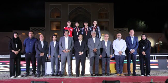 آیین اختتامیه المپیاد استعدادهای برتر کشور در شمشیربازی در یزد برگزار شد
