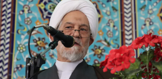 تأکید امام جمعه موقت اشکذر بر تقوا، هوشیاری در برابر آمریکا و اقتدار علمی ملت ایران تأکید امام جمعه موقت اشکذر بر تقوا، هوشیاری در برابر آمریکا و اقتدار علمی ملت ایران