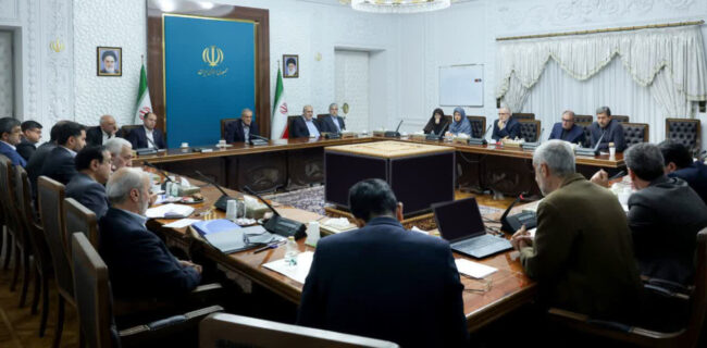 طرح‌های تأمین پایدار آب فلات مرکزی با دستور رئیس‌جمهور وارد مرحله جدید شد