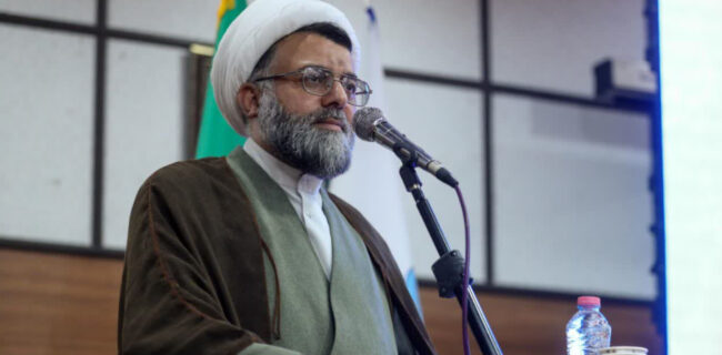 تأکید بر تلفیق نگاه الهی با تدریس دروس تخصصی در دانشگاه‌ها