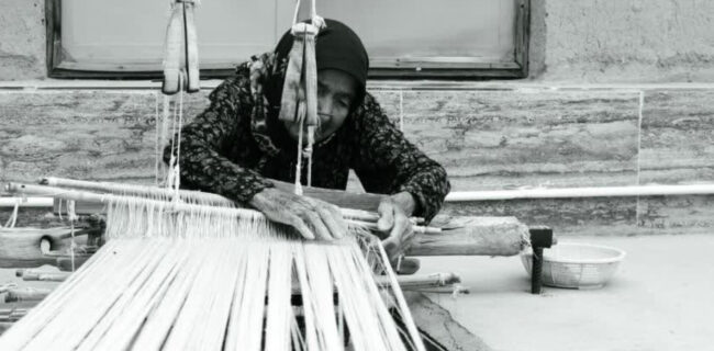 روایتی تصویری از استقامت؛ ثبت زندگی (سلطان) بانوی شعرباف اردکانی توسط مائده پورگلابی