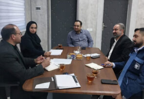نشست هماندیشی شرکت فولاد آلیاژی با مرکز فنیوحرفهای بافق جهت توانمندسازی نیروی انسانی