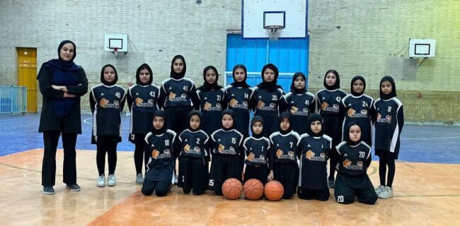 دیدار دوستانه‌‌ی تیم‌های بسکتبال دختران هانتر اشکذر و تانیا زارچ