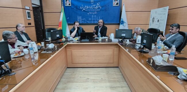 آغاز چهارمین جشنواره بینالمللی شعر حضرت علیاکبر (ع) با حضور بیست زوج شاعر در یزد آغاز چهارمین جشنواره بینالمللی شعر حضرت علیاکبر (ع) با حضور بیست زوج شاعر در یزد