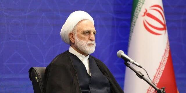 مدیران باید با تمرکز بر تولید، اصلاح فرایندها و ساماندهی فرهنگی، مانع مهاجرت نیروهای ارزشمند شوند