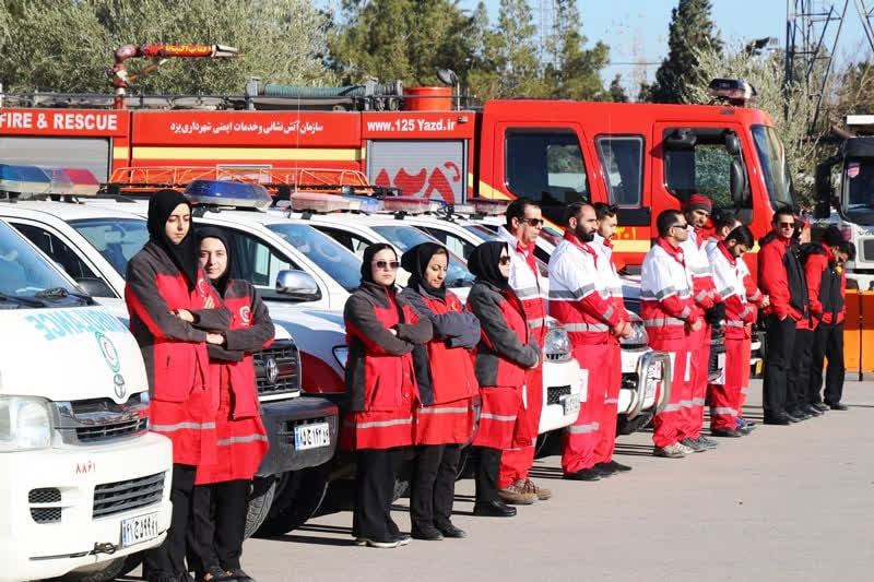 آغاز طرح امداد و نجات زمستانه ۱۴۰۴ در یزد/۱۳ پایگاه امدادی در طرح زمستانه فعال و در سطح جادهها مستقر شدند