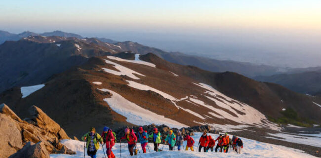 هشدار روابطعمومی جمعیت هلال احمر استان یزد به کوهنوردان هشدار روابطعمومی جمعیت هلال احمر استان یزد به کوهنوردان