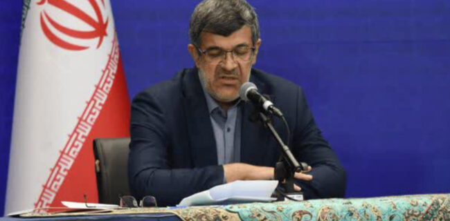 یزد فراتر از ظرفیت بومی برای کشور کار میکند / درخواست تعریف سهم خدمات ملی برای استانهای فرا استانی یزد فراتر از ظرفیت بومی برای کشور کار میکند / درخواست تعریف سهم خدمات ملی برای استانهای فرا استانی