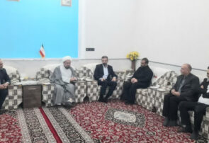 دیدار اعضای کانون مداحان شهرستان اشکذر با امام جمعه شهرستان اشکذر