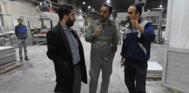 توقف فعالیت واحد تولیدی به دلیل آلایندگی / دادستان اردکان بر لزوم رعایت ضوابط زیستمحیطی در صنایع تأکید کرد توقف فعالیت واحد تولیدی به دلیل آلایندگی / دادستان اردکان بر لزوم رعایت ضوابط زیستمحیطی در صنایع تأکید کرد