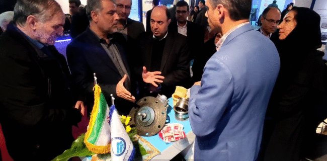 حضور آبفای یزد در نمایشگاه پژوهش و فناوری، با استقبال مقامات ارشد وزارت نیرو