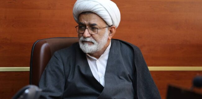 کریدور انتقال برق ۷۶۵ کیلوولت گامی در جهت کاهش آلودگی هوا کریدور انتقال برق ۷۶۵ کیلوولت گامی در جهت کاهش آلودگی هوا