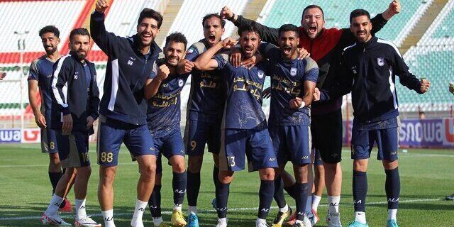 چادرملو _ شمس‌آذر؛ جدال تاکتیکی سعید و وحید در یزد