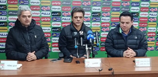 سرمربی شمس‌آذر: مقابل چادرملو بدشانس بودیم