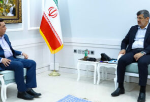 دیدار سرپرست مخابرات منطقه یزد با استاندار