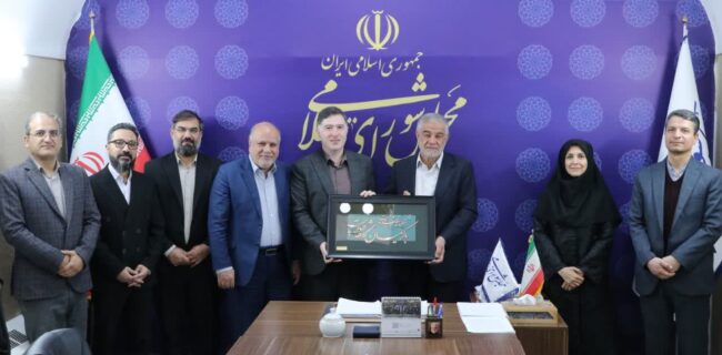 هر مرکز علمی، یک برند جدید برای استان یزد است