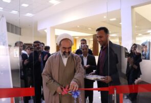 گشایش نمایشگاه سرزمین من با محوریت آب در یزد همزمان با جشنواره تجسمی فجر