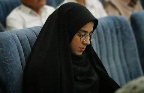 زنان؛ نگهبانان حریمِ مهر و معمارانِ صلح در کالبدِ امنیت نرم ایران زنان؛ نگهبانان حریمِ مهر و معمارانِ صلح در کالبدِ امنیت نرم ایران