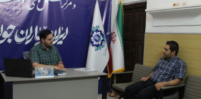 دیدار فعال رسانهای و فرهنگی با مدیرعامل خانه تشکلهای مردمنهاد استان یزد دیدار فعال رسانهای و فرهنگی با مدیرعامل خانه تشکلهای مردمنهاد استان یزد