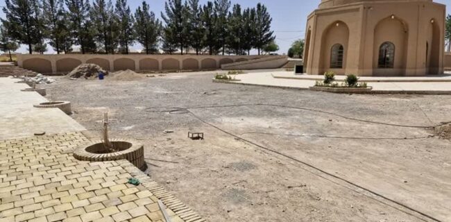 مرمت و محوطهسازی بقعه تاریخی گنبد تاج روستای ابراهیمآباد شهرستان اشکذر آغاز شد مرمت و محوطهسازی بقعه تاریخی گنبد تاج روستای ابراهیمآباد شهرستان اشکذر آغاز شد