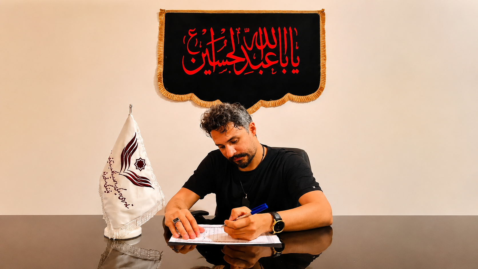 مصطفی راغب خواننده محبوب کشور با اهدای ۴۰۰ میلیون تومان، زمینه آزادی ۱۰ زندانی را فراهم کرد