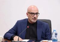 مومنِ مقتدرِ مظلوم