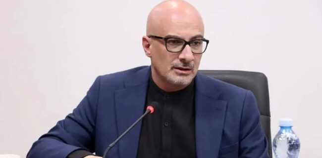 مومنِ مقتدرِ مظلوم مومنِ مقتدرِ مظلوم