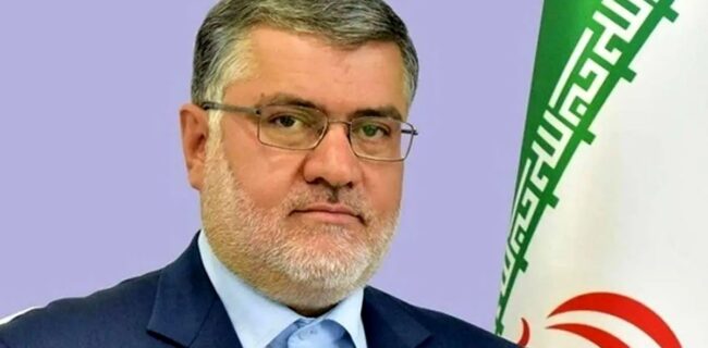۶۰۰ خبرنگار خارجی مراسم وداع و تشییع رهبر شهید را پوشش میدهند ۶۰۰ خبرنگار خارجی مراسم وداع و تشییع رهبر شهید را پوشش میدهند