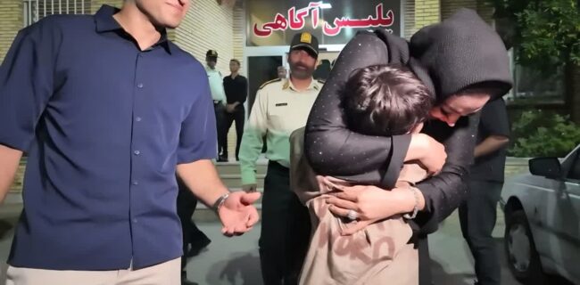 نجات کودک ۱۱ ساله اردکانی از چنگال آدمربایان با عملیات شبانه پلیس نجات کودک ۱۱ ساله اردکانی از چنگال آدمربایان با عملیات شبانه پلیس