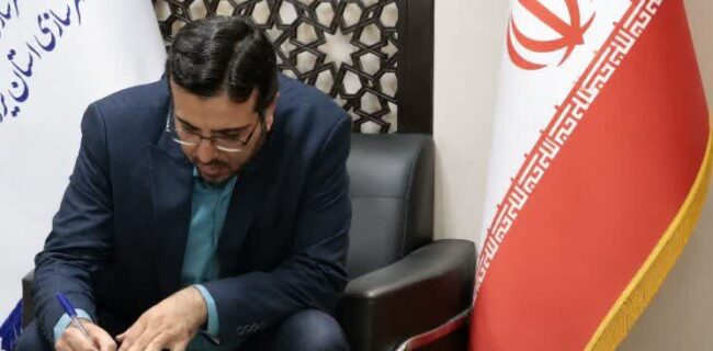 مدیرکل راه و شهرسازی استان یزد روز خبرنگار را به اصحاب رسانه تبریک گفت مدیرکل راه و شهرسازی استان یزد روز خبرنگار را به اصحاب رسانه تبریک گفت
