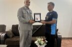تجلیل عضو هیات‌رئیسه فدراسیون هندبال از سعید صادقی مقدم راوی تاریخ شفاهی این رشته