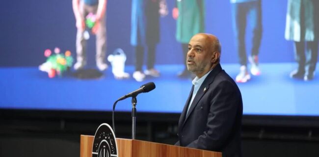 دولت چهاردهم برای اصلاح مشکلات ریشهای کشور ریل سیاستگذاری را تغییر میدهد دولت چهاردهم برای اصلاح مشکلات ریشهای کشور ریل سیاستگذاری را تغییر میدهد